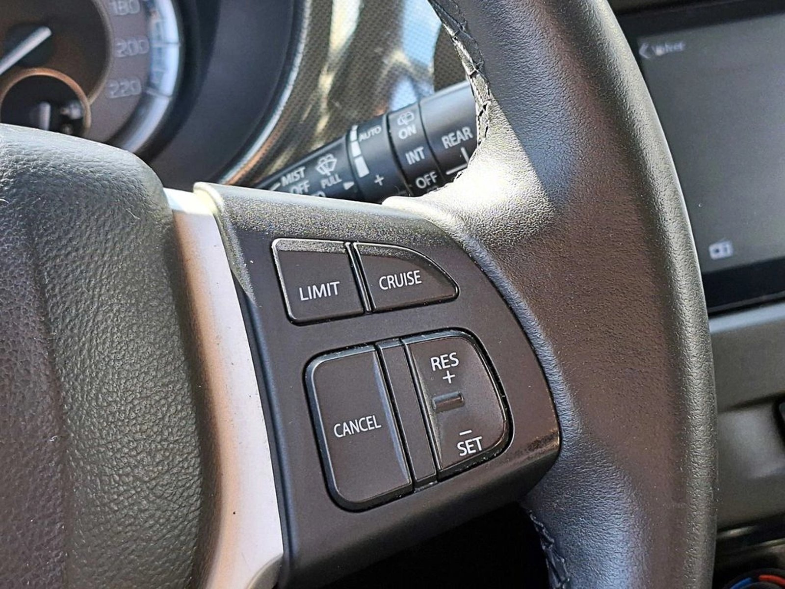 Suzuki VITARA 1.6 G LIMITED 5P AT 4X4 2019 - Imagen 16 de 19