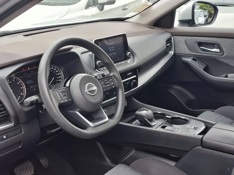 Nissan X-TRAIL 4X2 7P CVT 2.5 2024 - Imagen 8 de 17