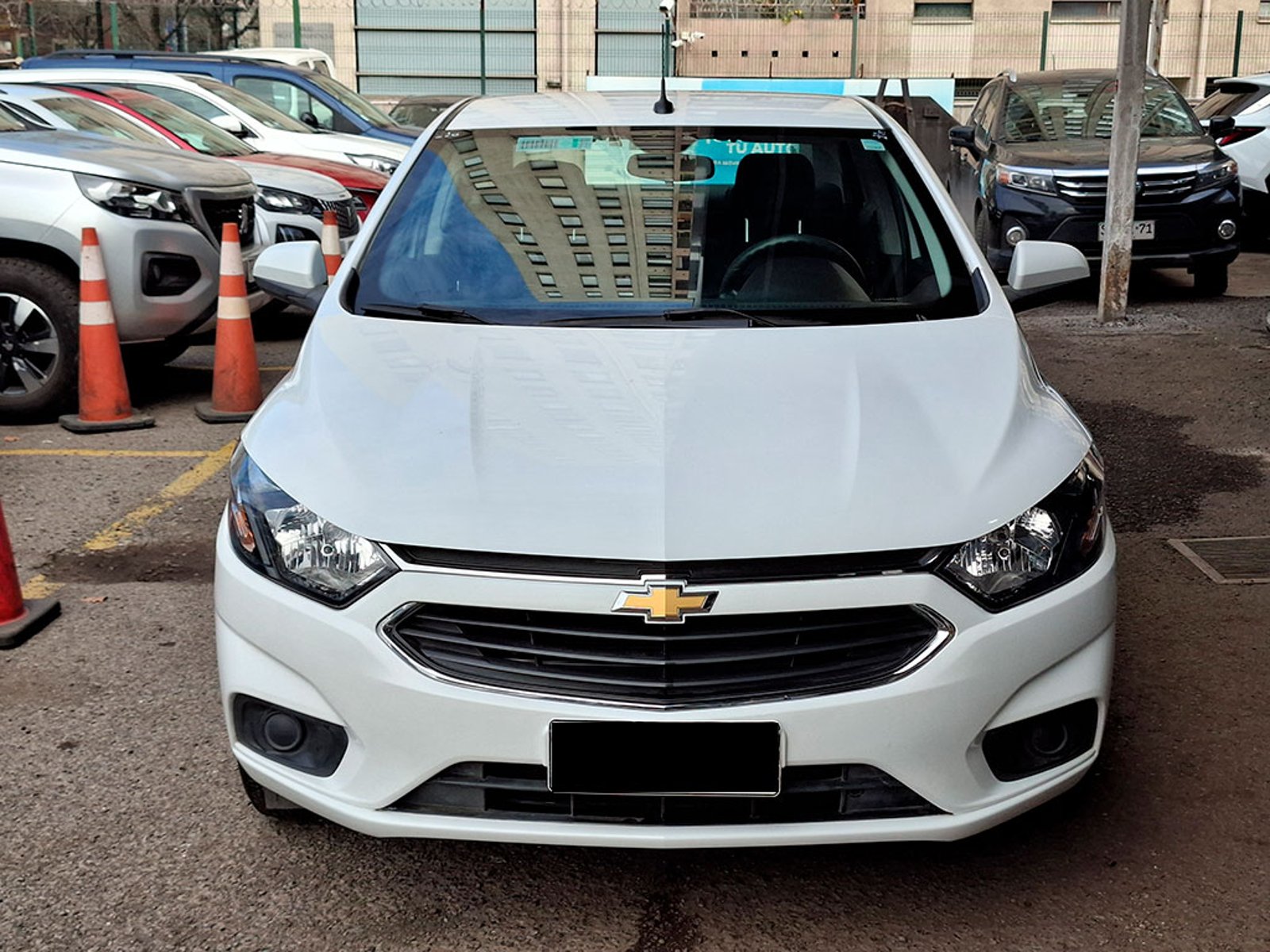 Chevrolet PRISMA 1.4 MEC AC 2019 - Foto 2 de 20
