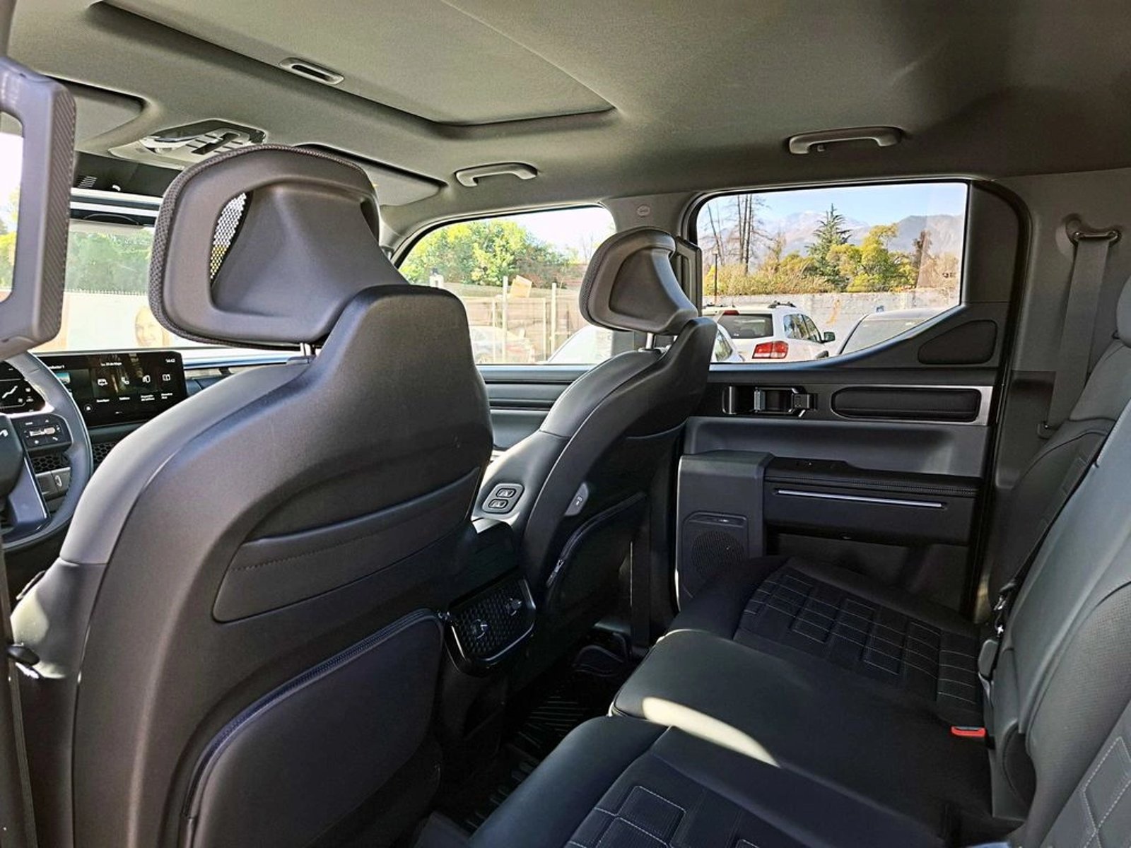 KIA TASMAN X-PRO AT 2026 - Imagen 12 de 18