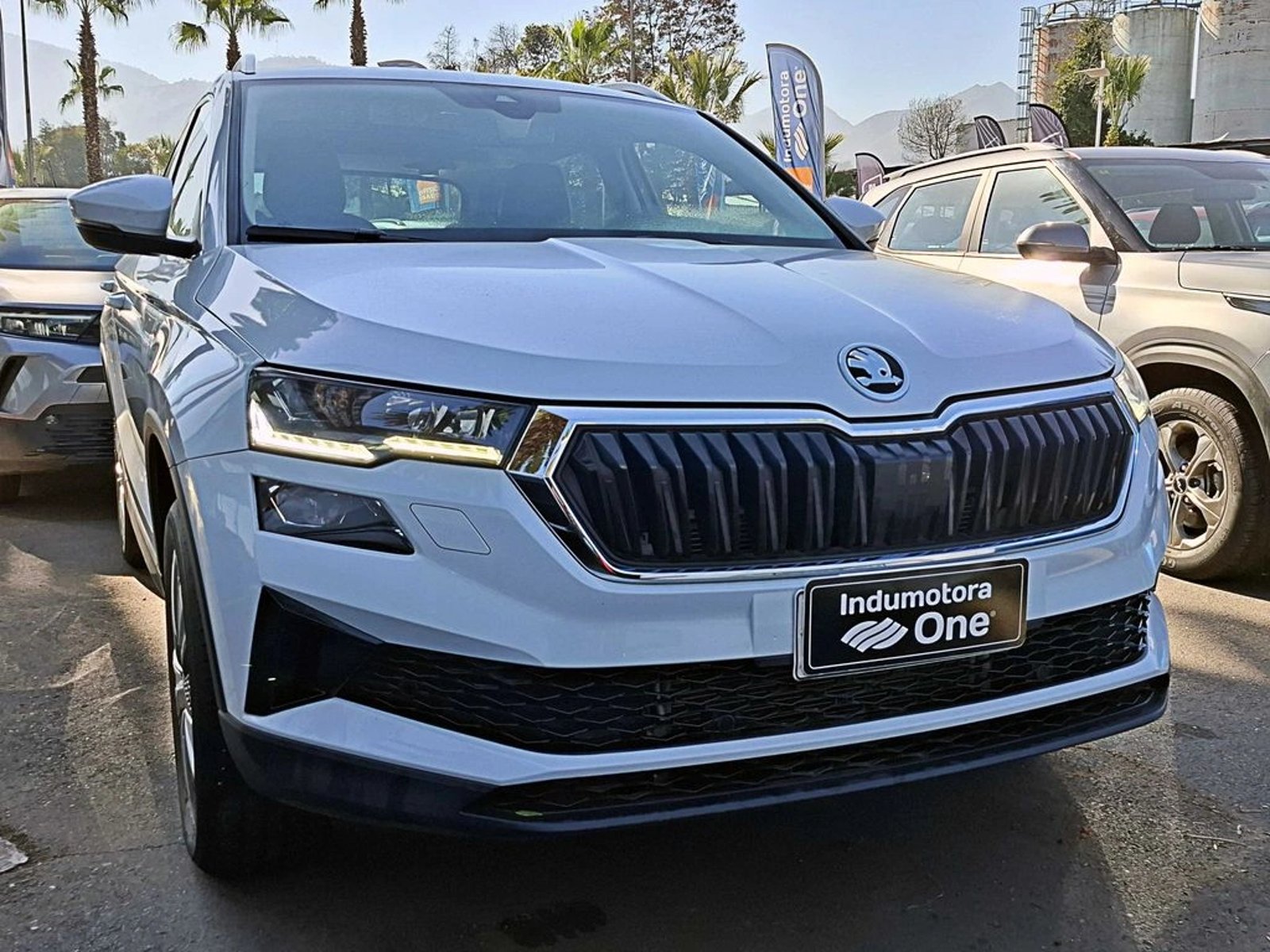 Skoda KAROQ 1.4 TSI AMBITION AT 2024 - Foto 2 de 18