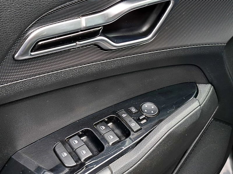 Kia SPORTAGE EX 2.0 AT DSL 2023 - Imagen 9 de 18