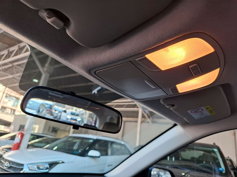 Kia SONET EX 1.5L 6MT ACC PLUS 2023 - Imagen 18 de 20
