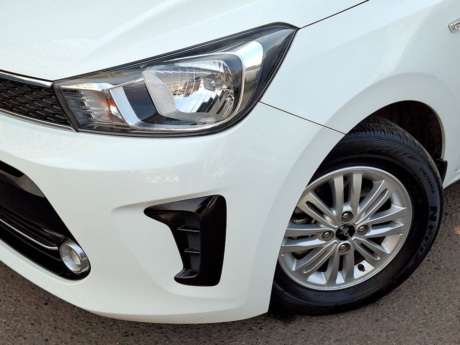 KIA SOLUTO EX 1.4L 5MT G SRF FULL 2024 - Imagen 7 de 20