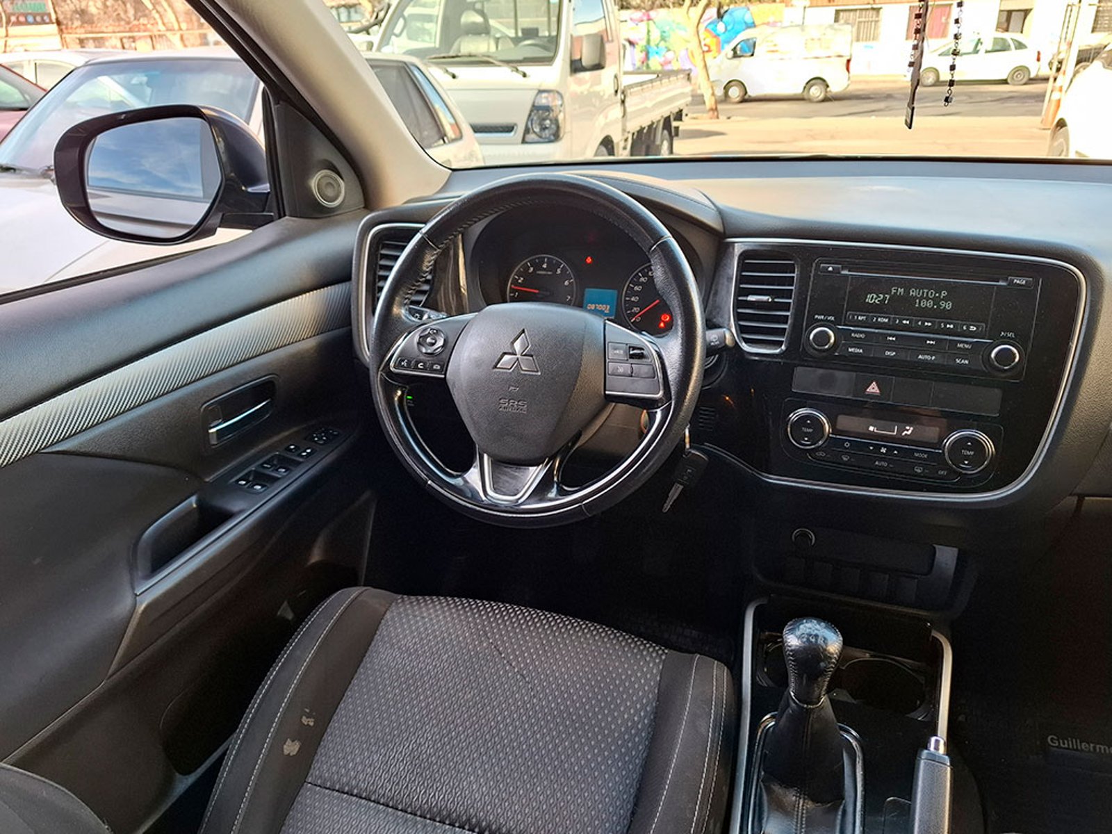 MITSUBISHI OUTLANDER 2.0 MT 2018 - Imagen 8 de 20