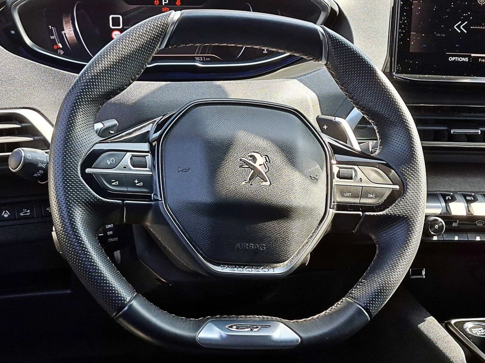 Peugeot 5008 1.6 GT LINE AT 2024 - Imagen 14 de 19