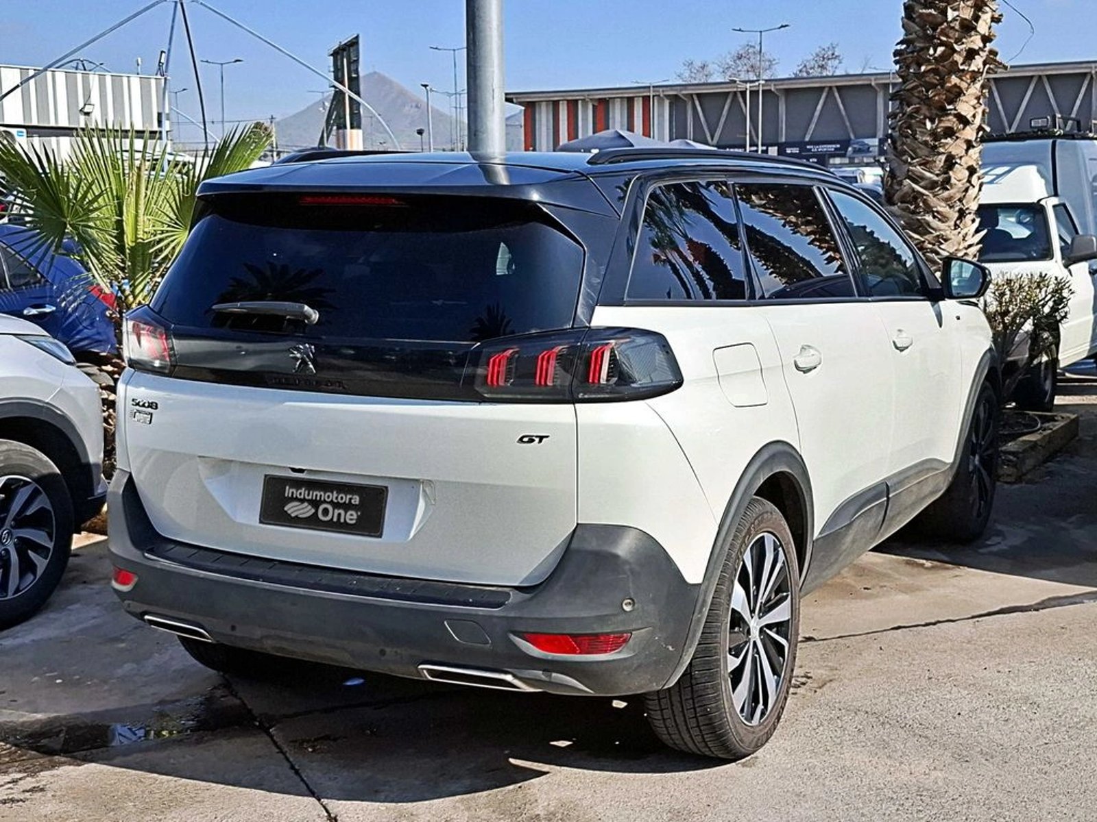 Peugeot 5008 1.6 GT LINE AT 2024 - Imagen 6 de 19