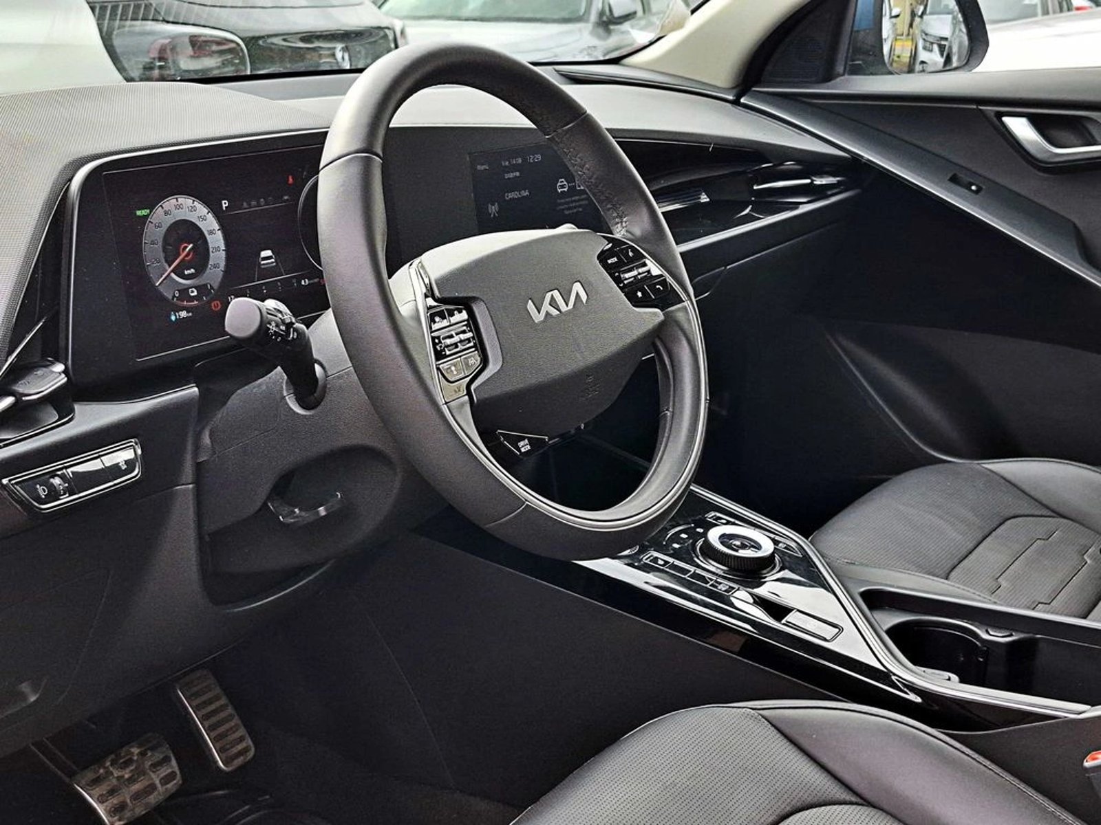 Kia NIRO AT EV 2023 - Imagen 8 de 18