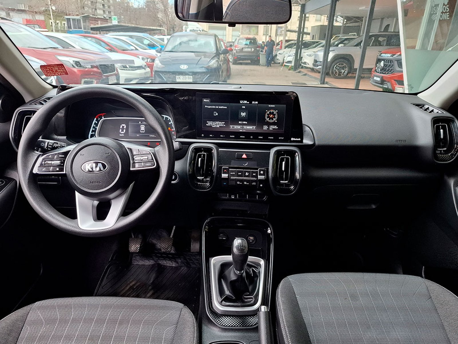 Kia SONET EX 1.5L 6MT FULL 2022 - Imagen 9 de 20