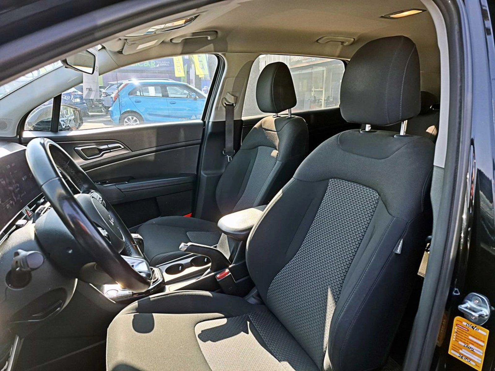 KIA SPORTAGE 2.0 EX  MT 2023 - Imagen 10 de 17