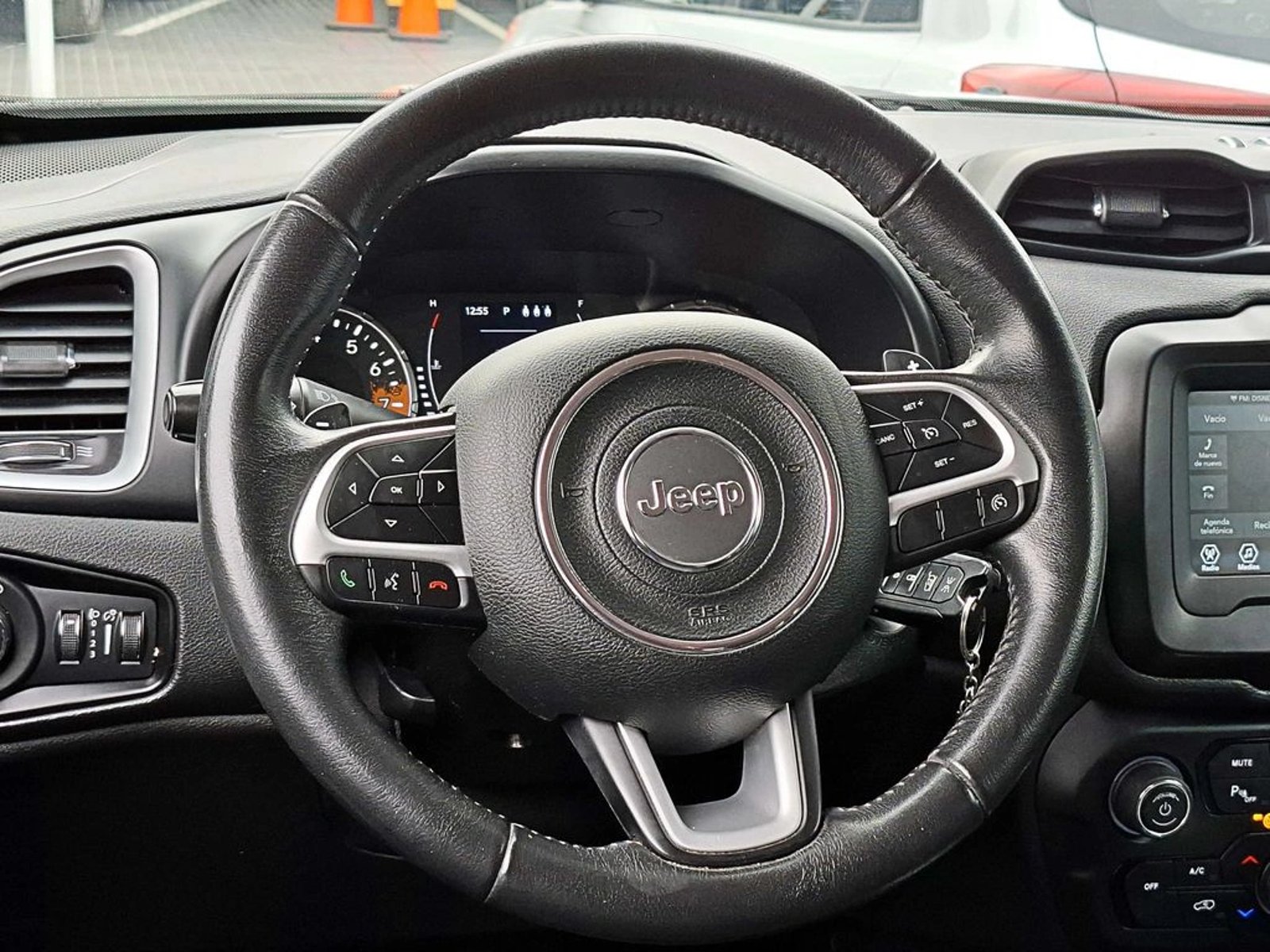 Jeep RENEGADE 1.8 SPORT LX AT 2022 - Imagen 13 de 19