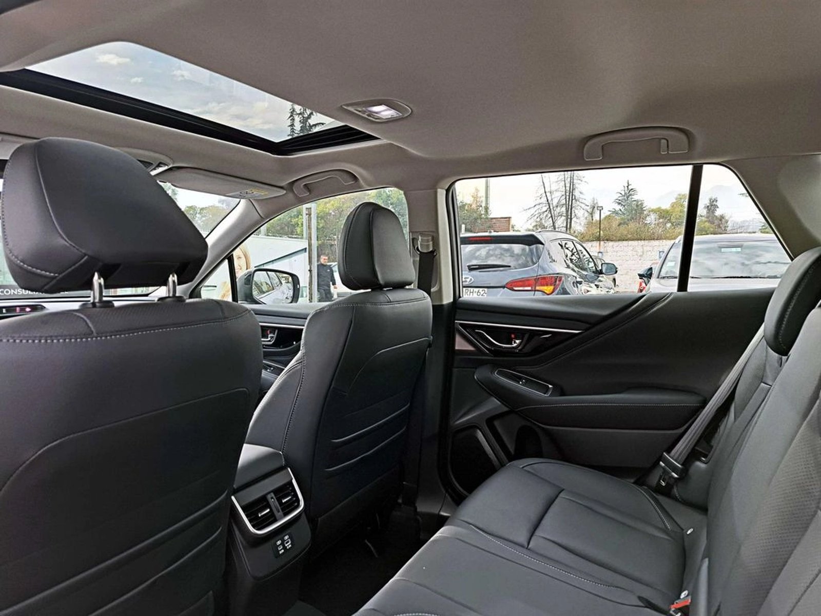 SUBARU OUTBACK 2.5 AWD FIELD EDITION AT 4X4 2026 - Imagen 13 de 20
