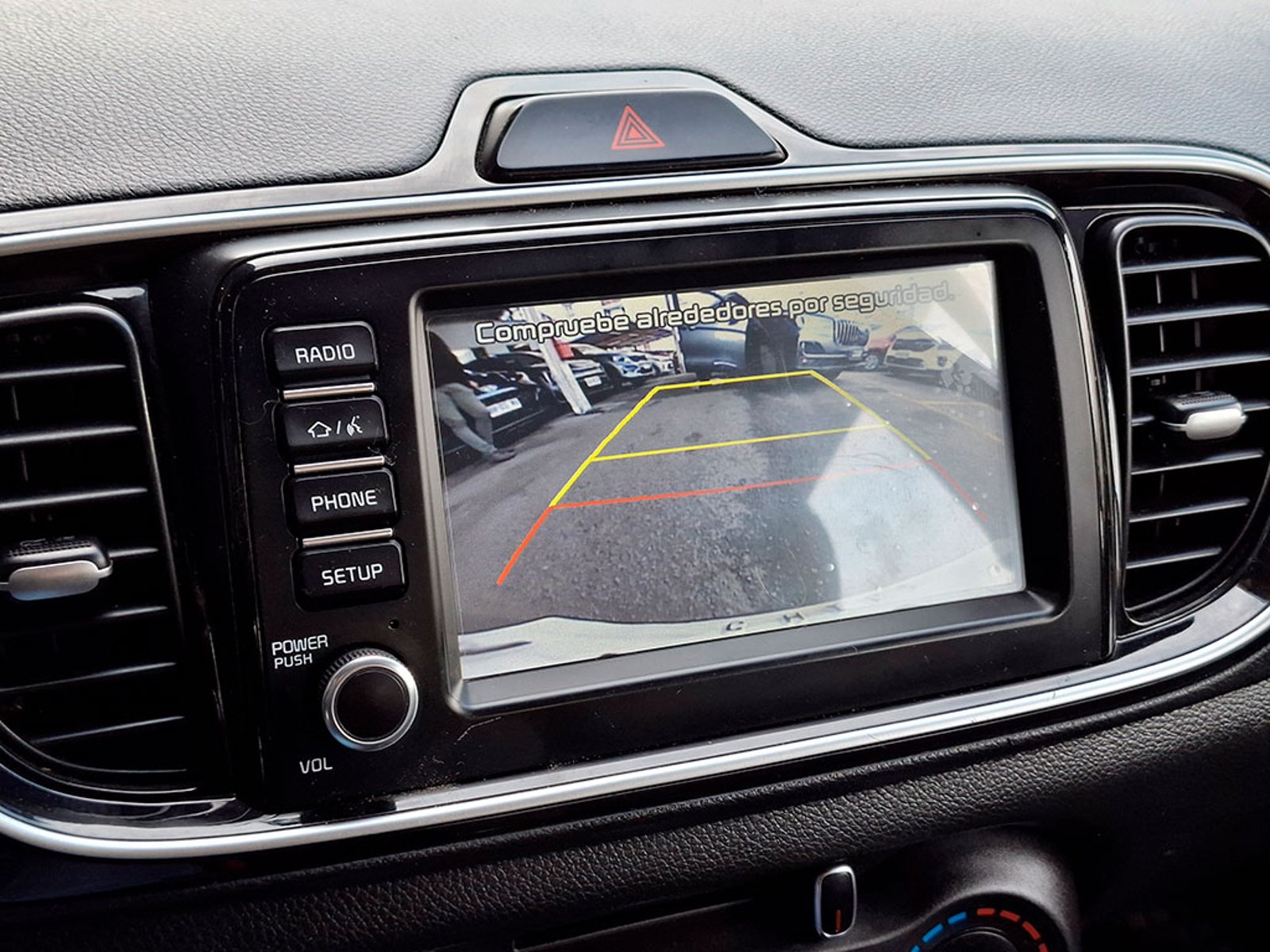 Kia SOLUTO LX 1.4L 5MT G LL 2025 - Imagen 14 de 20
