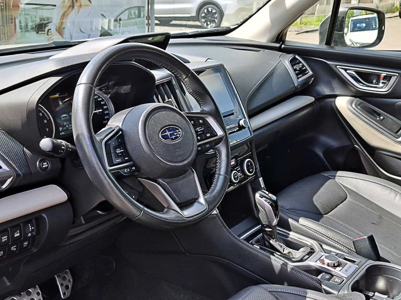 Subaru FORESTER AWD AT 2023 - Imagen 6 de 15
