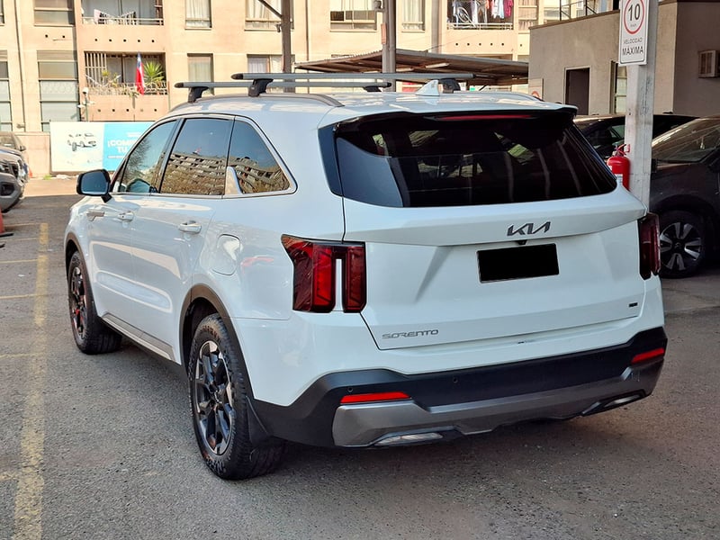 Kia SORENTO 2.2 EX DSL 4WD 2025 - Imagen 4 de 20