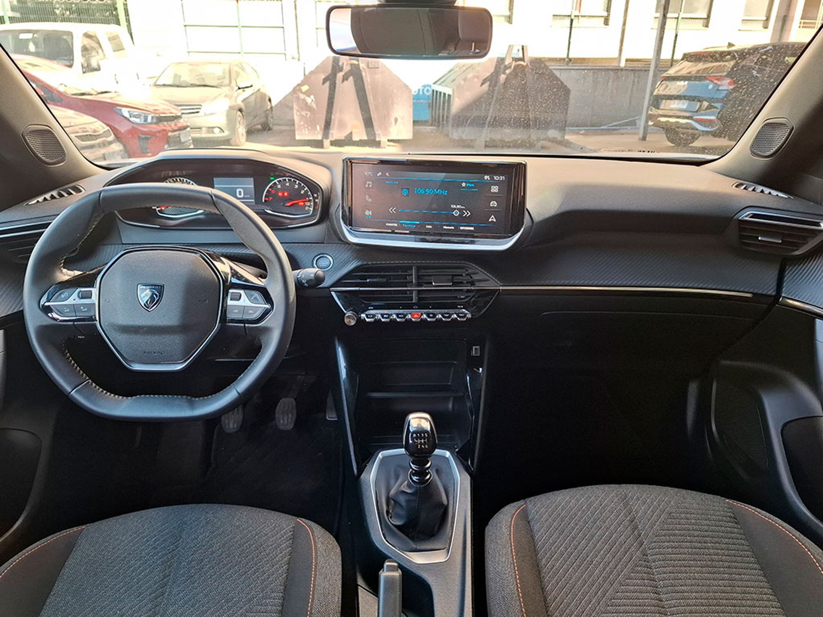 PEUGEOT 2008 ACTIVE 130 1.2 MT 2025 - Imagen 9 de 20