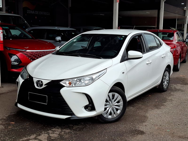 Toyota YARIS SEDAN 1.5 XLI C 2022