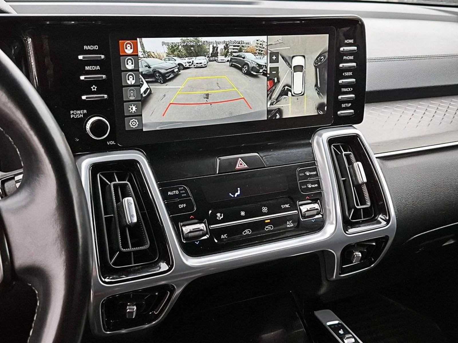 Kia SORENTO SORENTO EX 2.5L GSL AWD 2023 - Imagen 16 de 17