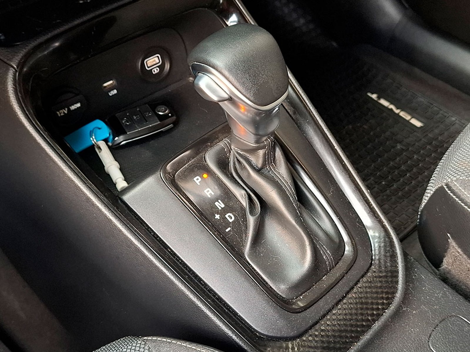 KIA SONET EX 1.5 IVT FULL 2023 - Imagen 17 de 20
