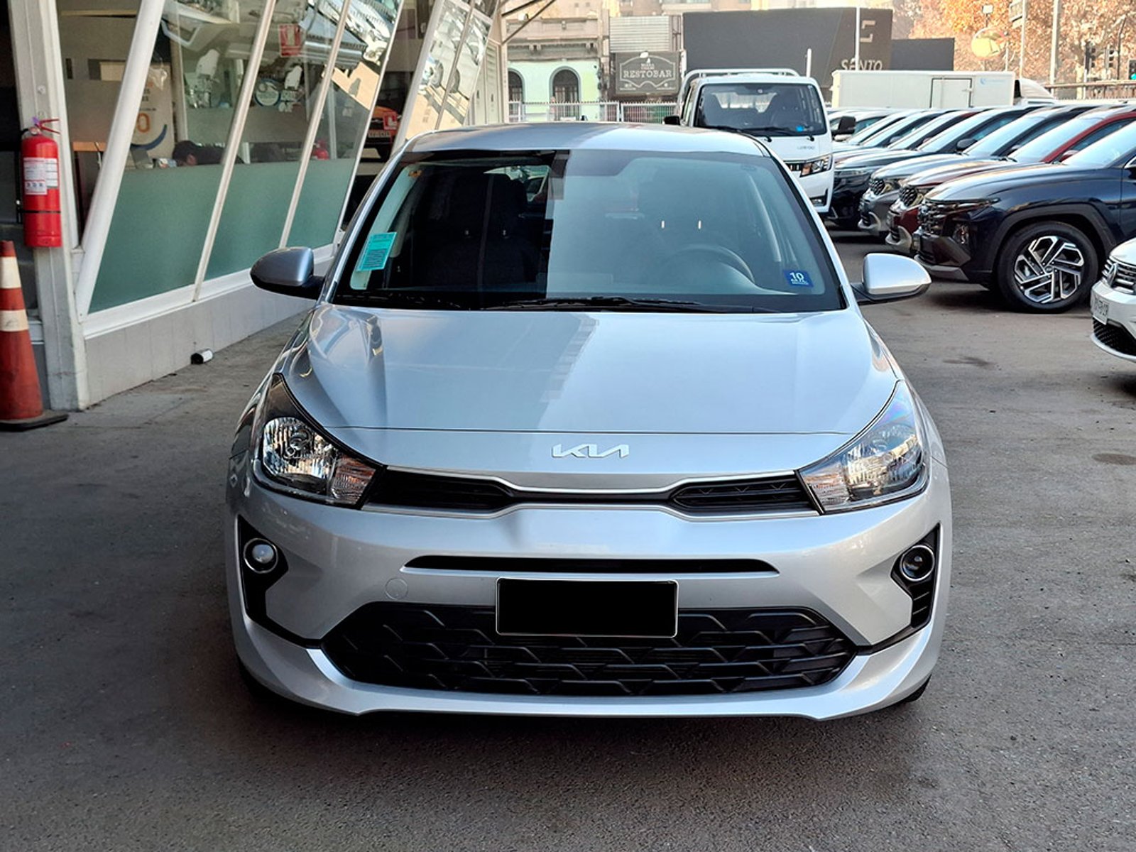 Kia RIO 5 LX 1.4L 6MT RI 2024 - Foto 2 de 20