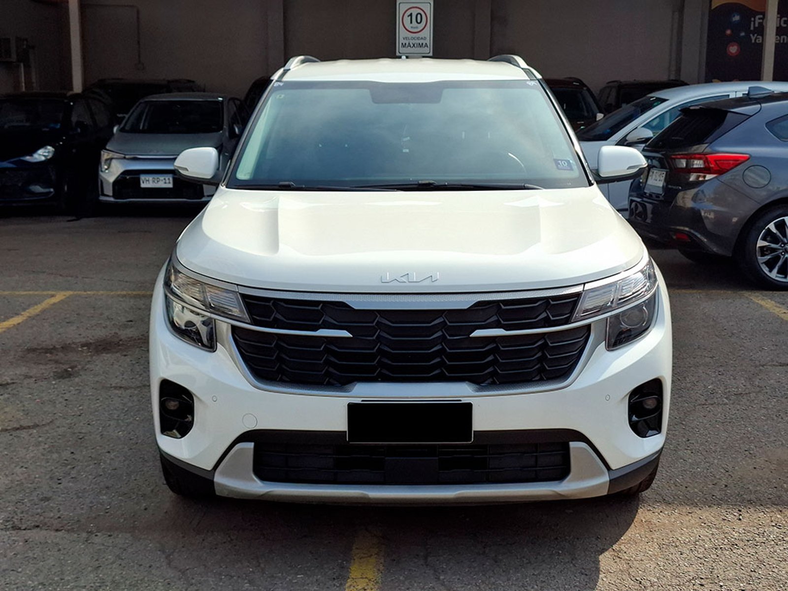 Kia SELTOS EX 1.5L 6MT 2024 - Foto 2 de 20