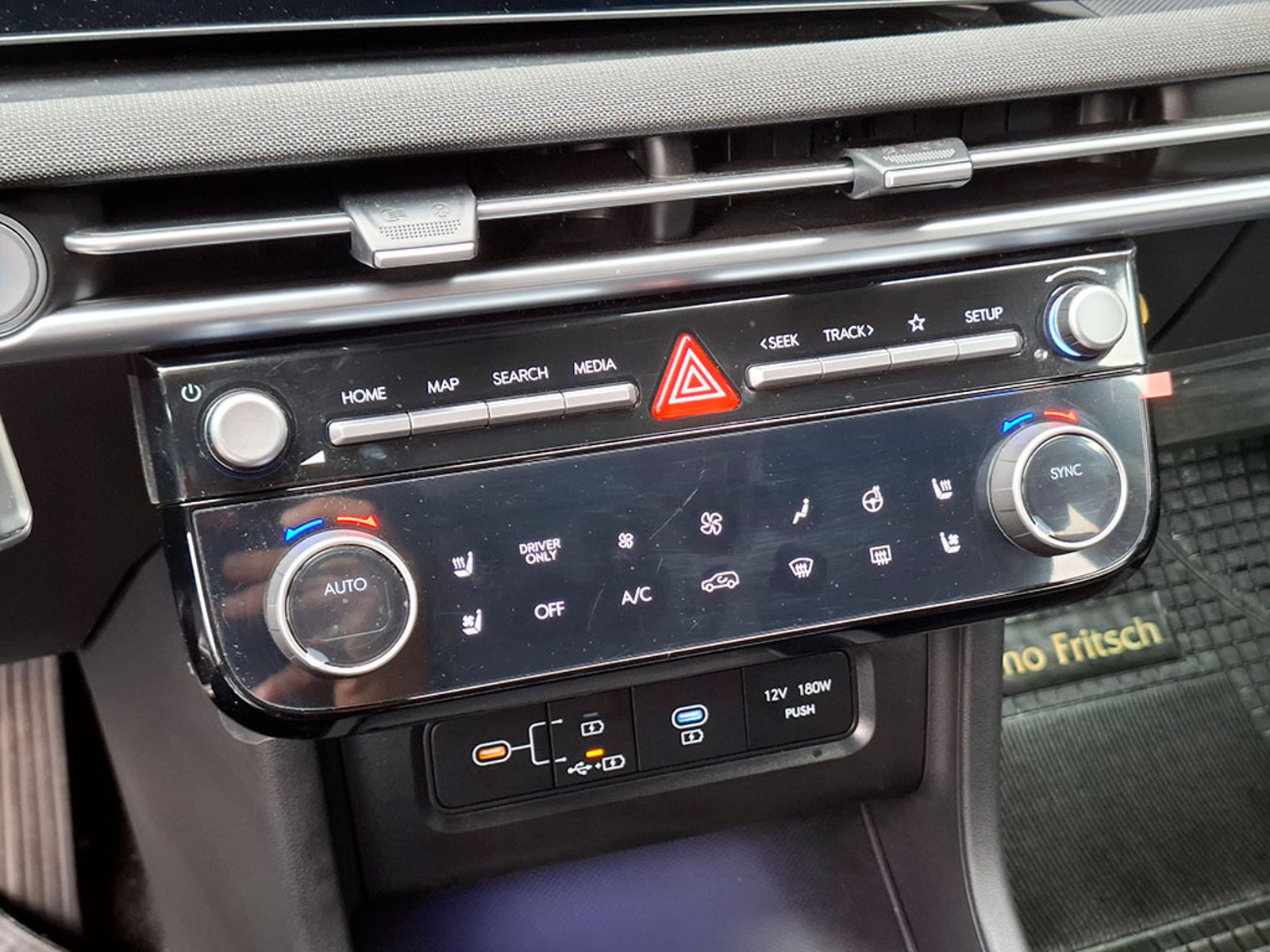 HYUNDAI TUCSON NX4 GDI HEV 4X4 1.6 AUT 2026 - Imagen 16 de 20