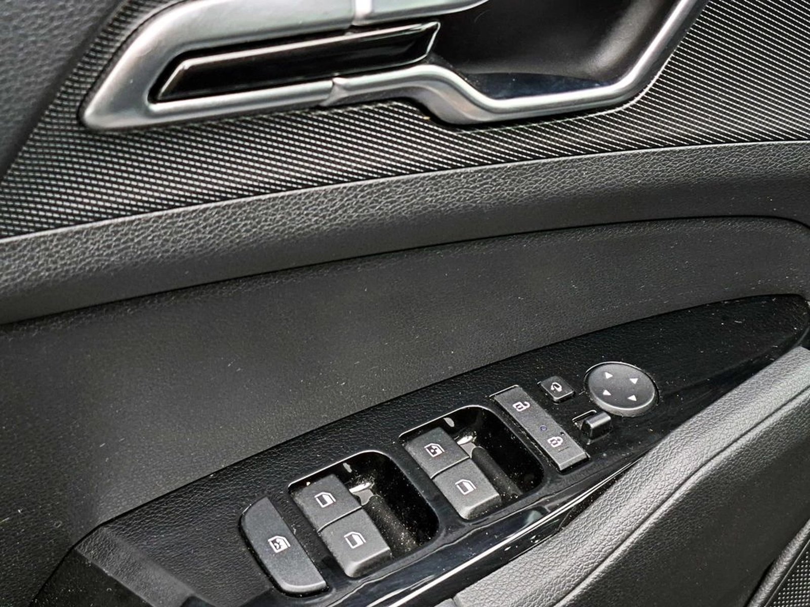 Kia SPORTAGE AT 2023 - Imagen 8 de 18