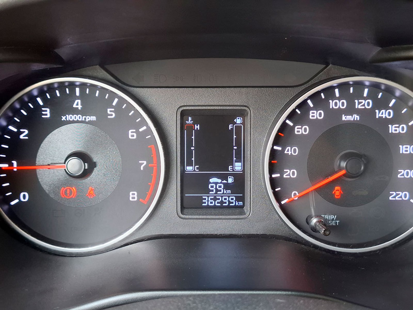 KIA SOLUTO LX 1.4L 5MT AC 2023 - Imagen 12 de 20
