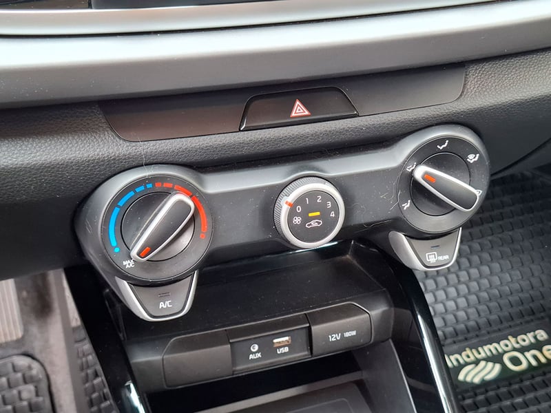 Kia RIO 5 EX 1.6L 6MT FULL 2021 - Imagen 16 de 20