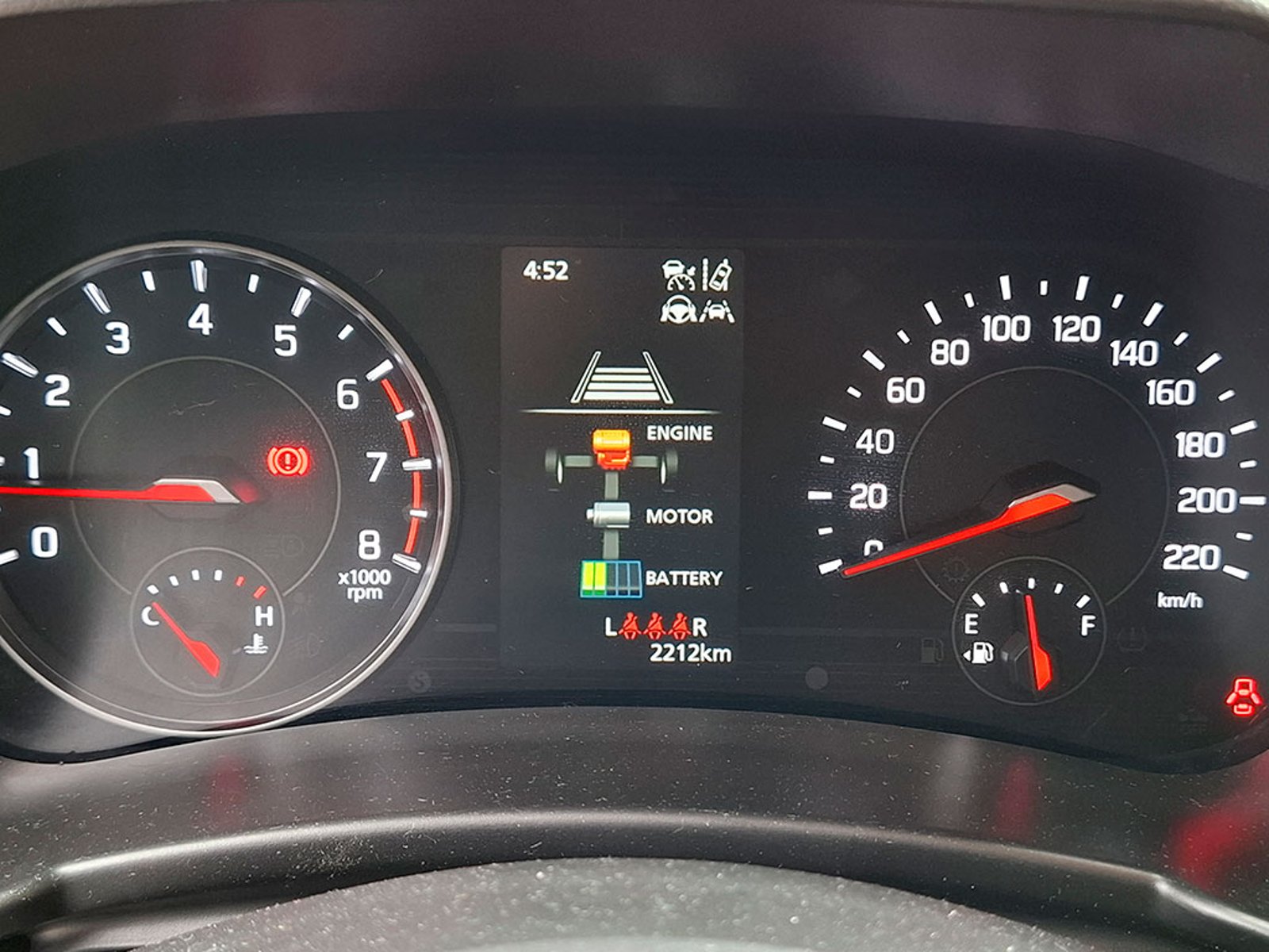 SUZUKI SWIFT ISG MT 1.2 2025 - Imagen 13 de 20