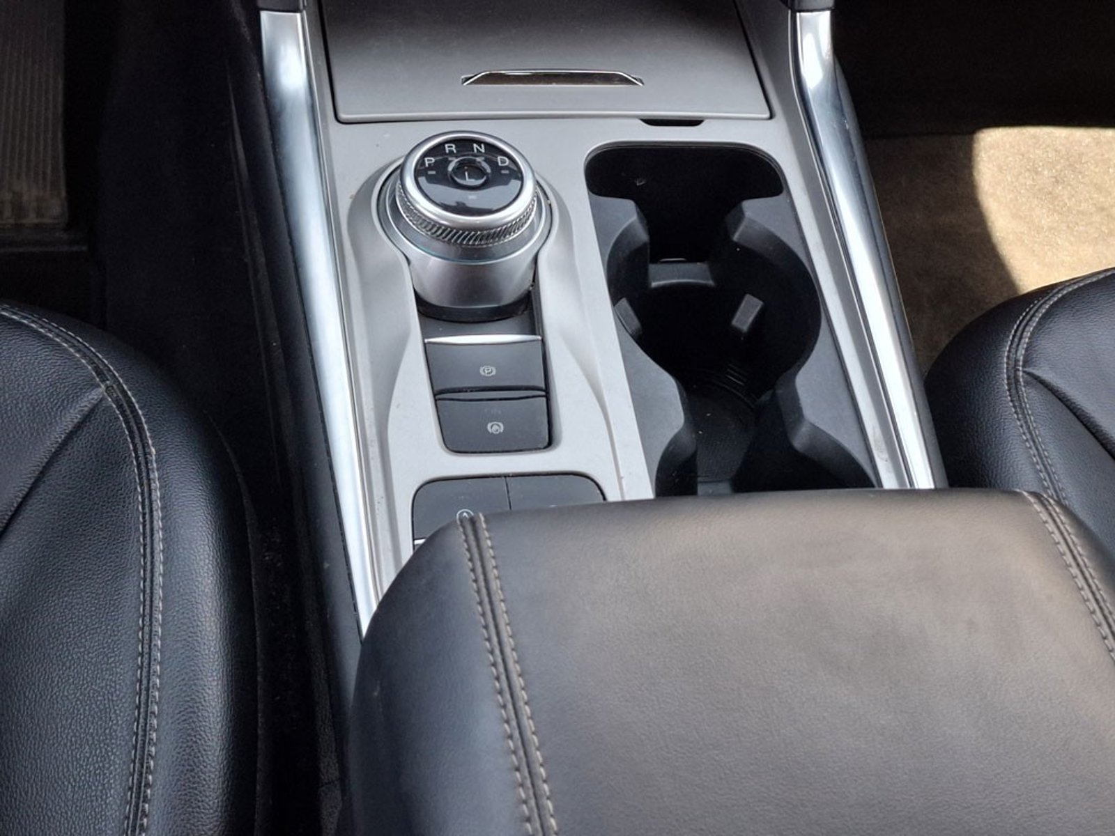 Ford EXPLORER 2.3 XLT LIMITED 4X2 2024 - Imagen 17 de 20