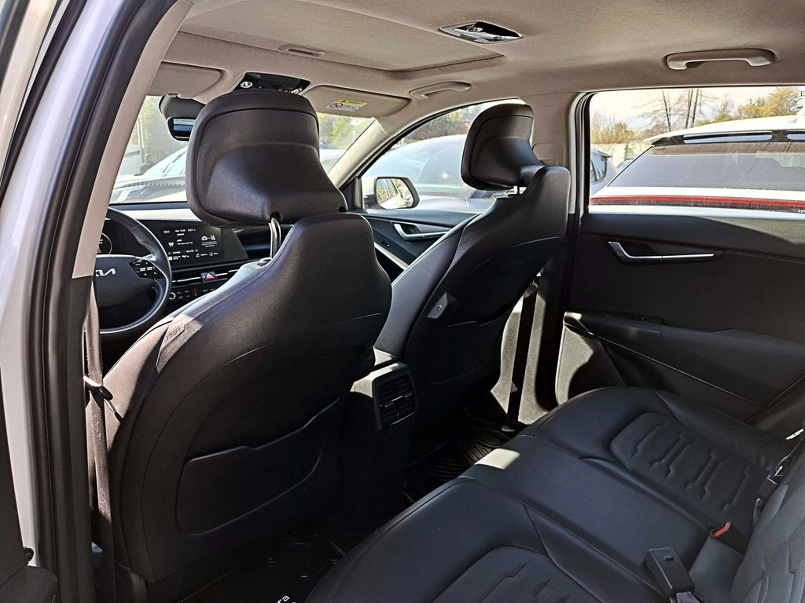 Kia NIRO EV ELECTRICO LX 4X2 AT 5P 2023 - Imagen 11 de 17
