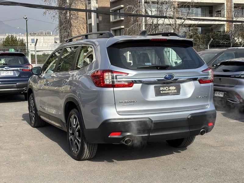 Subaru EVOLTIS 2.4 T TOURING GARDX AT 4X4 2026 - Imagen 8 de 18