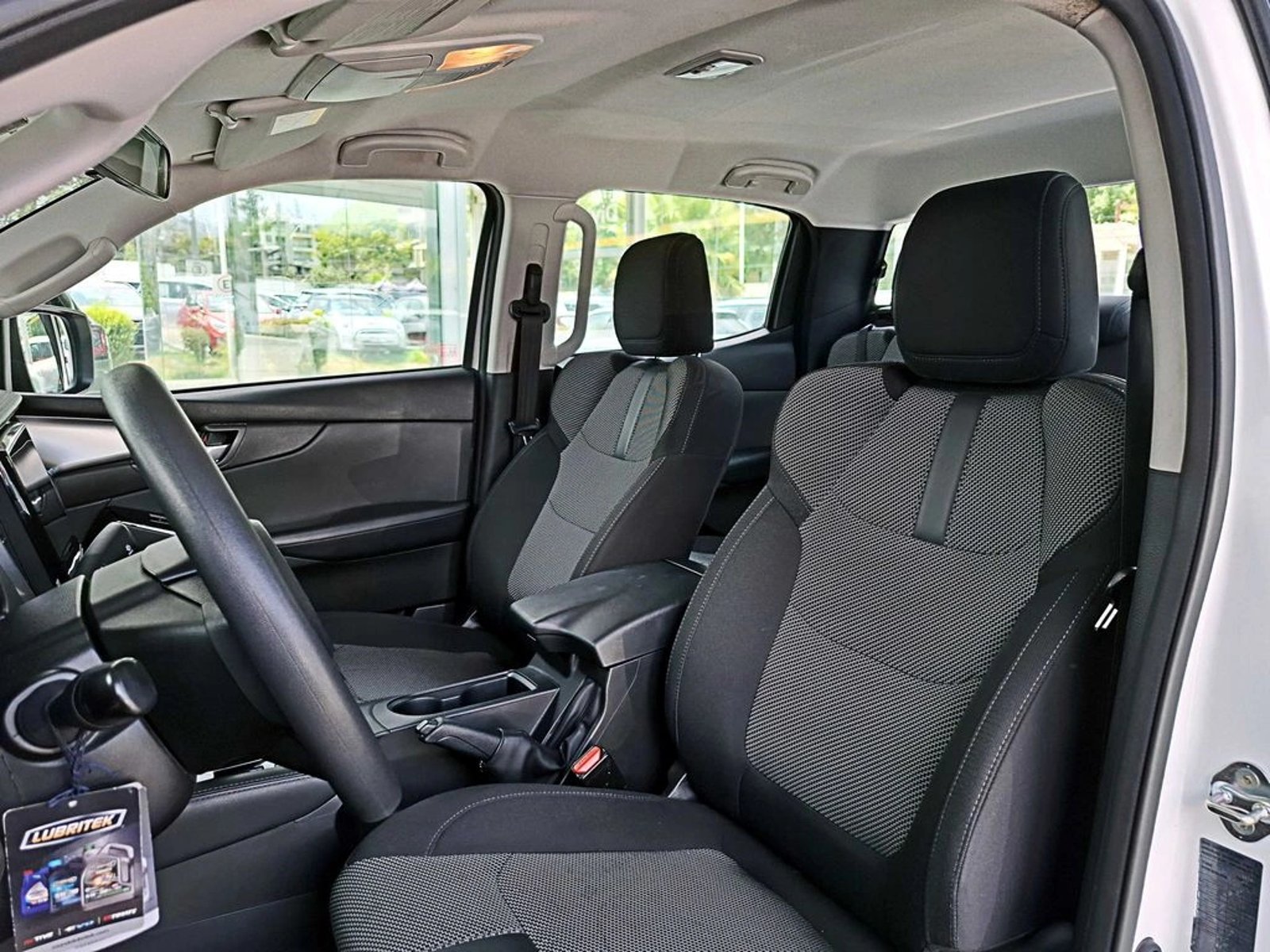 MAZDA BT-50 4X4 3.0 AT 2024 - Imagen 11 de 18