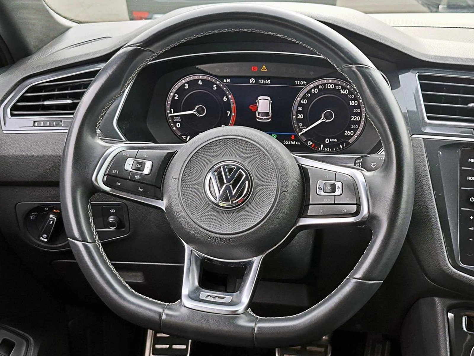 Volkswagen TIGUAN 2.0 TSI 4MOTION 4X4 AT 5P 2019 - Imagen 16 de 20