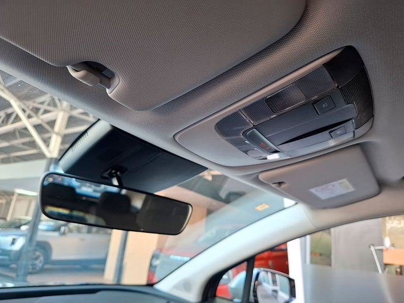 Kia SPORTAGE EX 2.0L 6AT GSL 2024 - Imagen 18 de 20