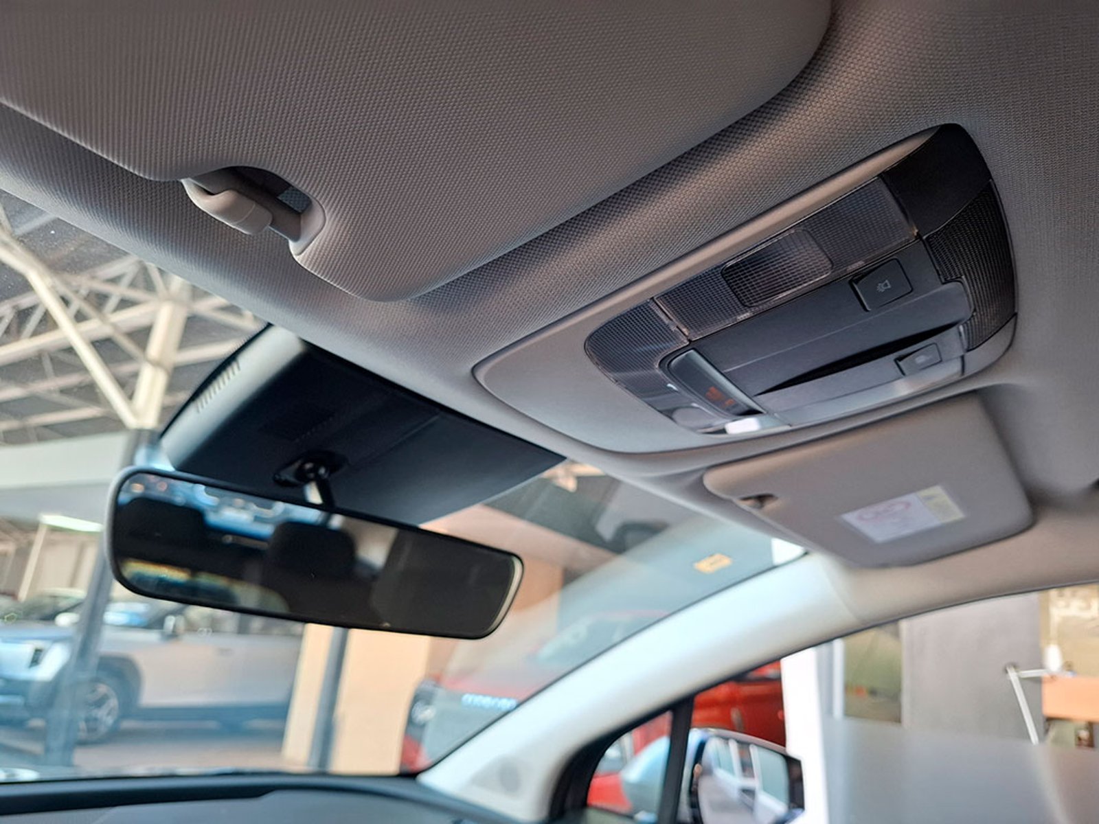 Kia SPORTAGE EX 2.0L 6AT GSL 2024 - Imagen 18 de 20