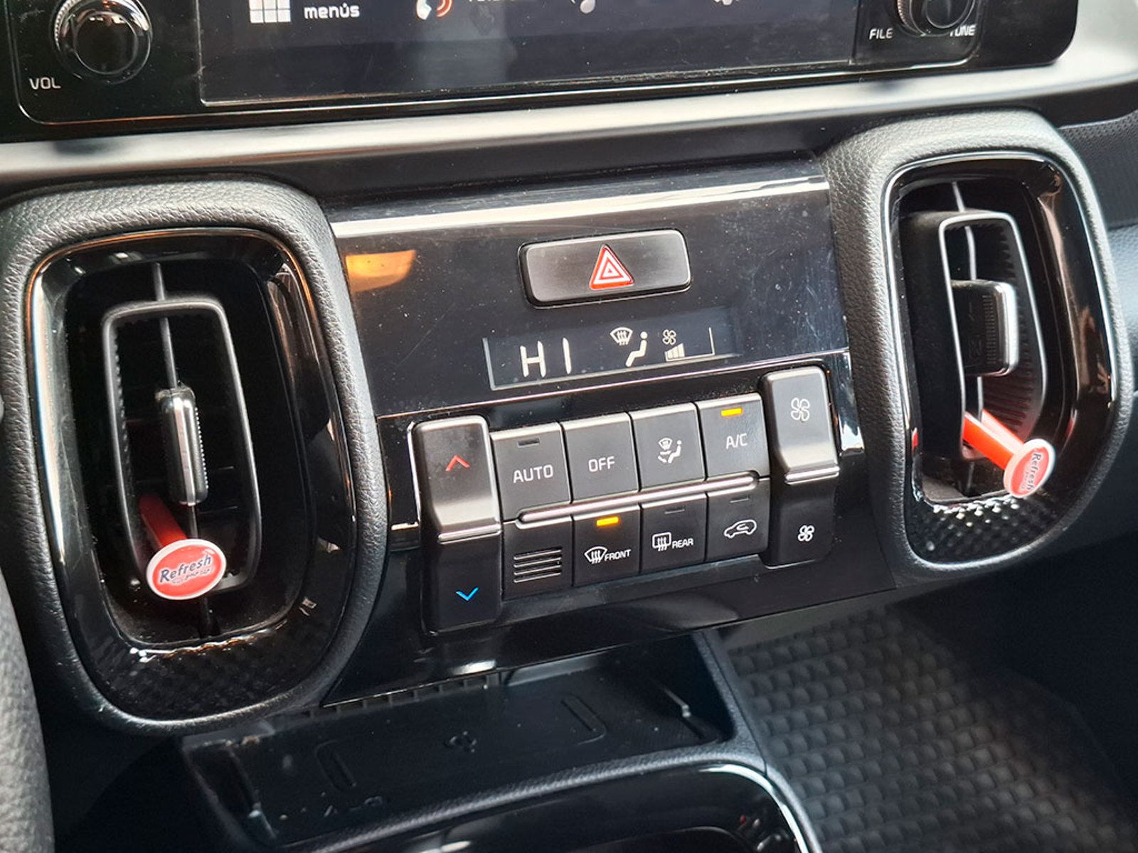 Kia SONET EX 1.5L 6MT RI FULL 2024 - Imagen 16 de 20