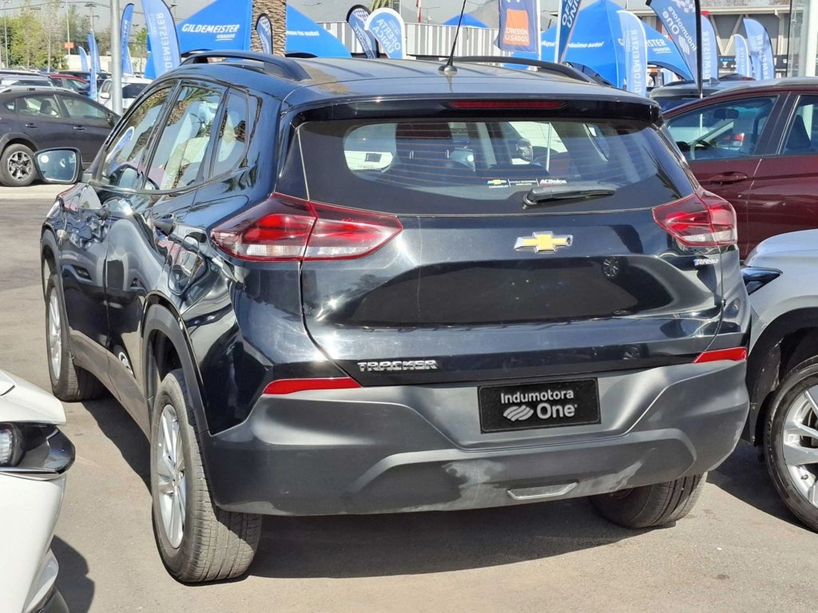 Chevrolet TRACKER 1.2T LS MT 5P 2022 - Foto 5 de 18
