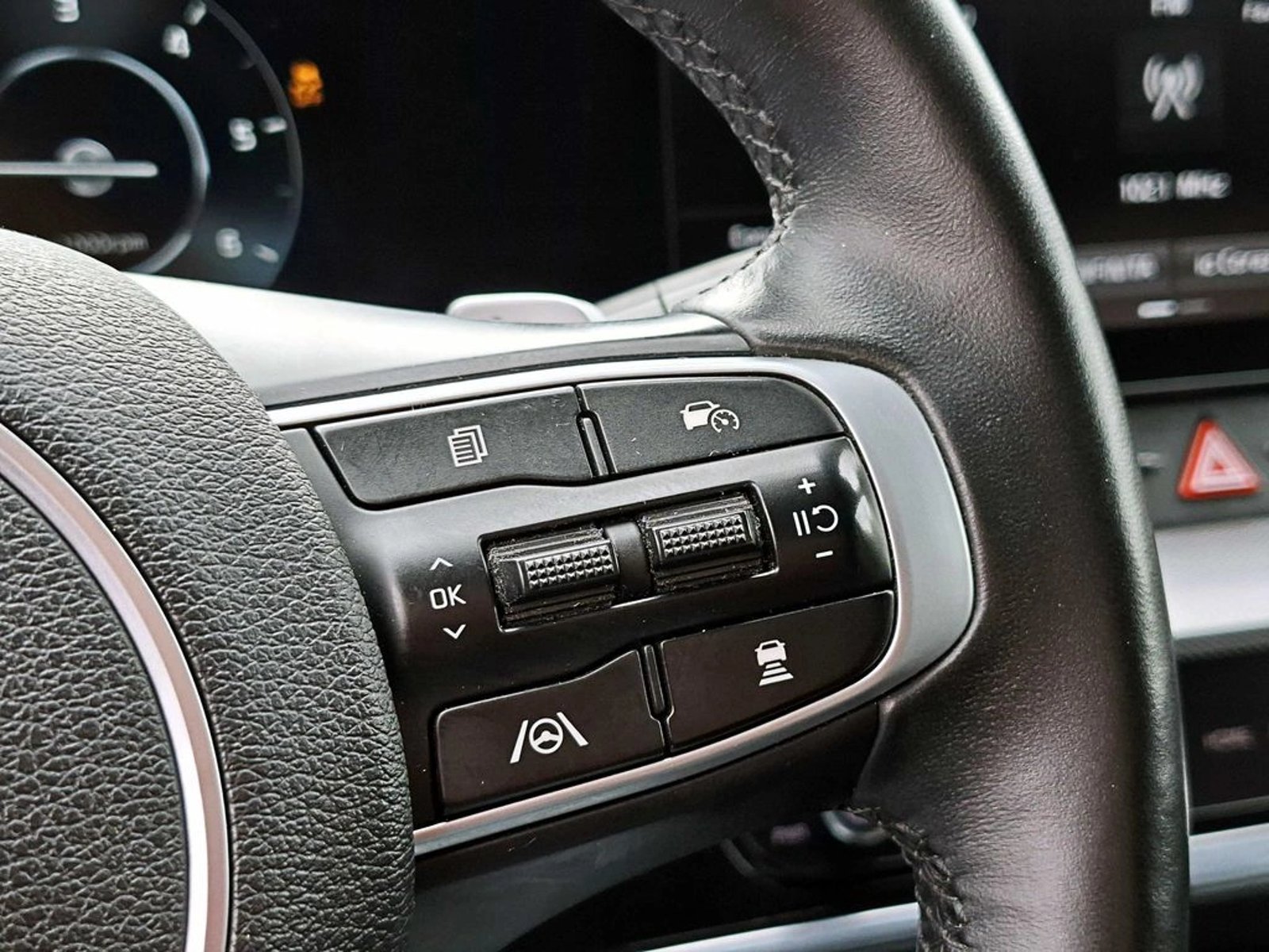 Kia SPORTAGE 2.0 EX DIES AWD 8AT 5P 2024 - Imagen 17 de 19