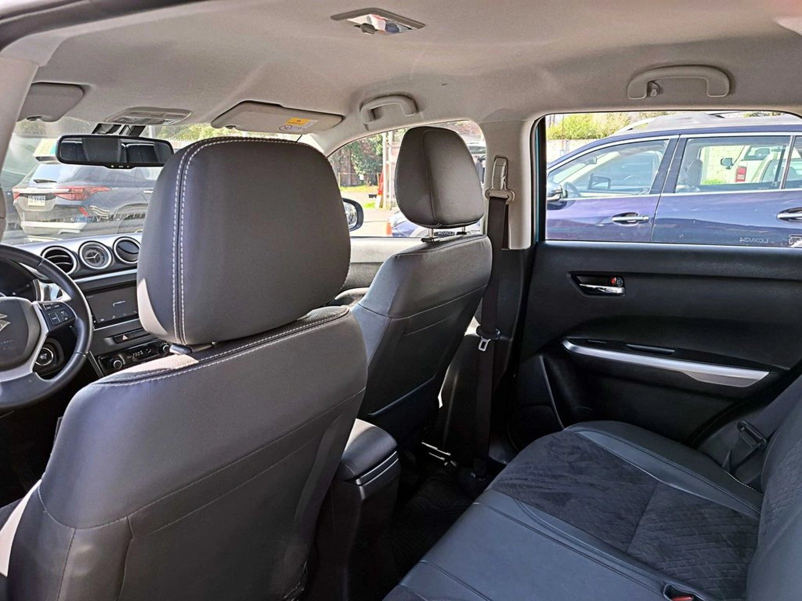 Suzuki VITARA 1.6 G LIMITED 5P AT 4X4 2019 - Imagen 11 de 19