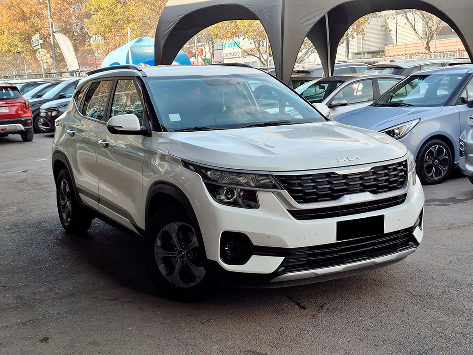 KIA SELTOS EX 1.6 AT 2023 - Imagen 3 de 20