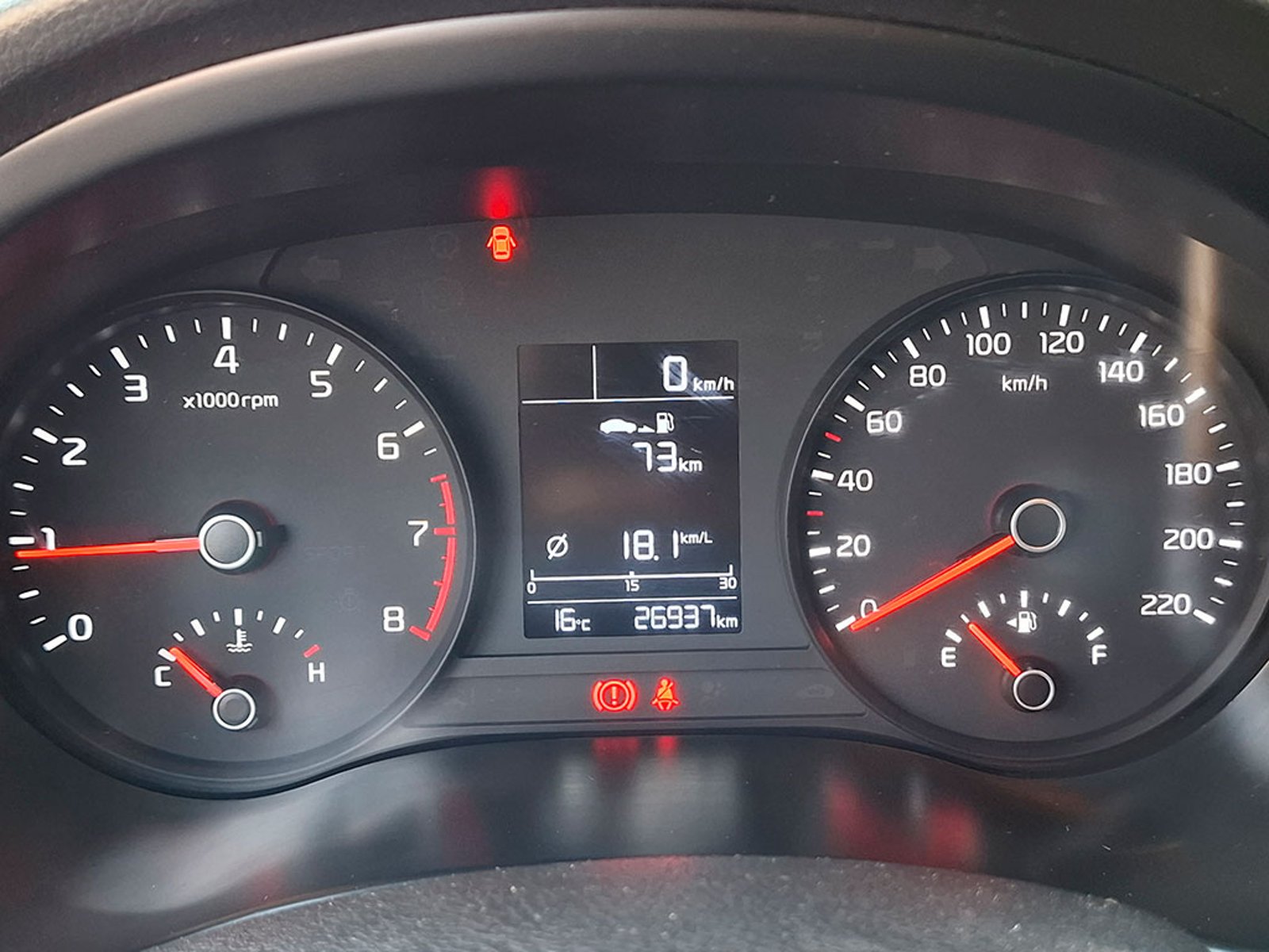 KIA RIO 5 LX 1.4L 6MT RI 2024 - Imagen 13 de 20