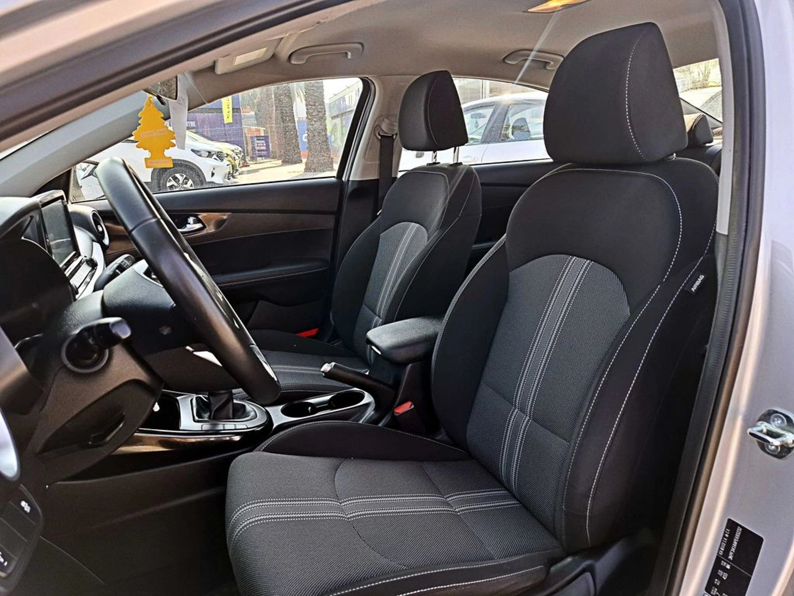 Kia CERATO EX 4X2 1.6 2024 - Imagen 10 de 18