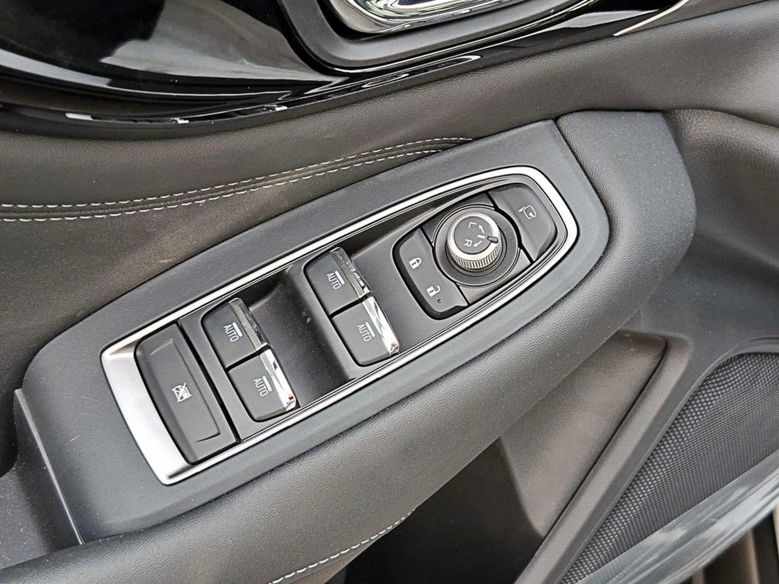SUBARU OUTBACK 2.5 AWD FIELD EDITION AT 4X4 2026 - Imagen 10 de 20