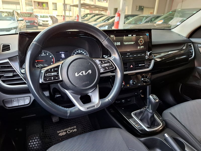 Kia SELTOS MPI 6MT 1.6 2022 - Imagen 10 de 20