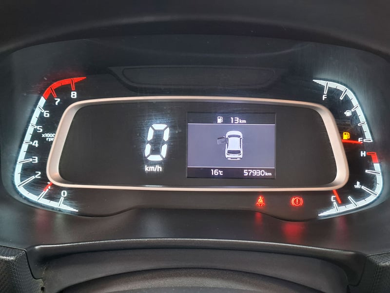 Kia SONET EX 1.5L 6MT ACC PLUS 2022 - Imagen 13 de 20