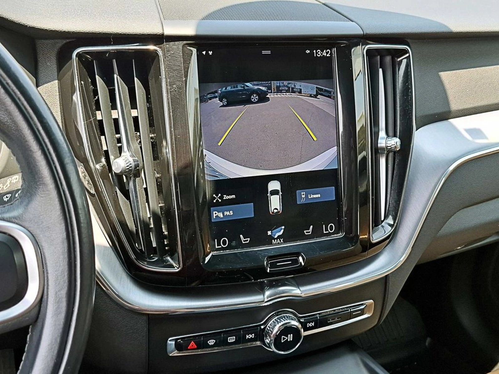 VOLVO XC60 2.0 T5  4X4 AT 5P 2021 - Imagen 18 de 19