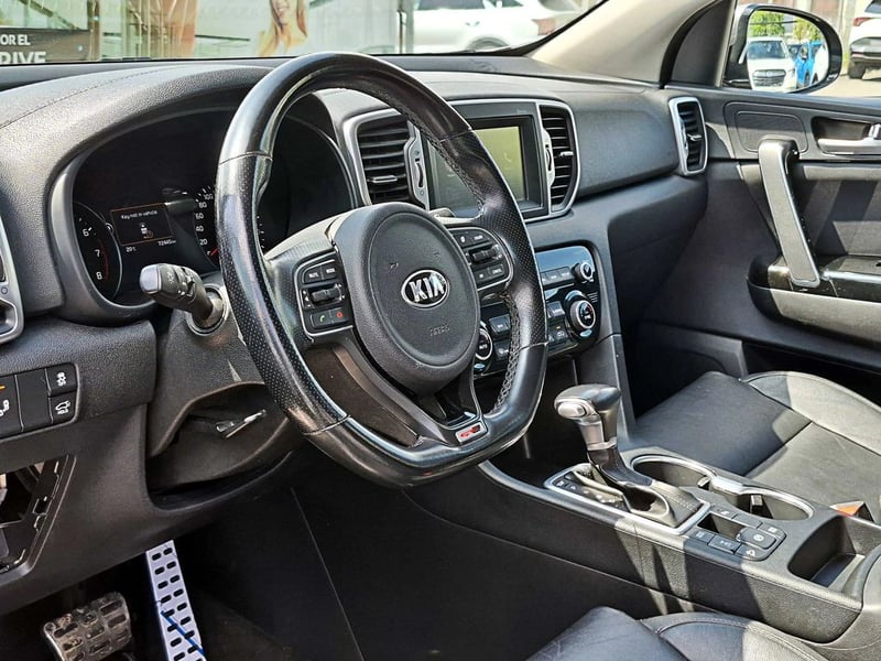 Kia SPORTAGE GTL 2.0 AT 2018 - Imagen 8 de 17