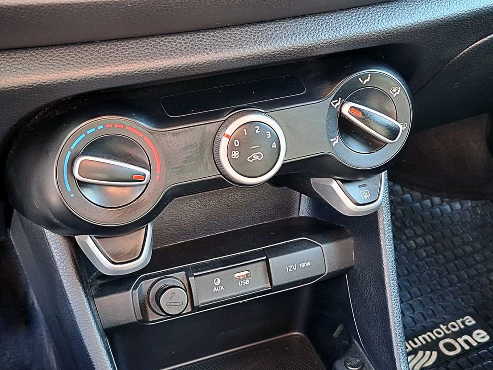 KIA MORNING 1.0 LX  SIN AIRE ACOND.HB 5MT 5P 2018 - Imagen 17 de 18